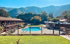 Hidden Valley Inn